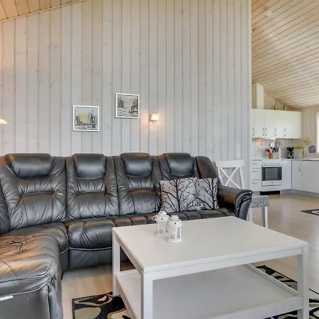 Hubert - 150m From The Sea In Nw Jutland By Interhome Holiday home *