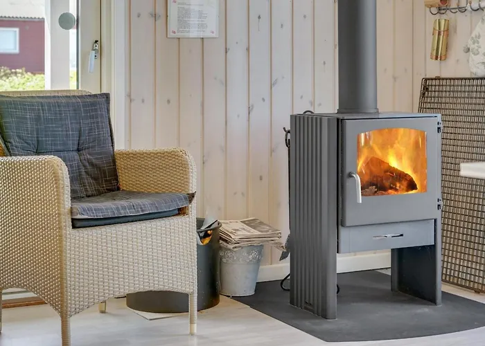 Hubert - 150m From The Sea By Interhome *